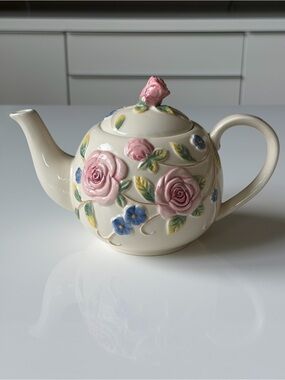 KF Vintage Ivory Glaze Ceramic Teapot - Embossed Pink Roses & Blue Flowers.